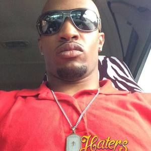 Meet your Posher, Victor